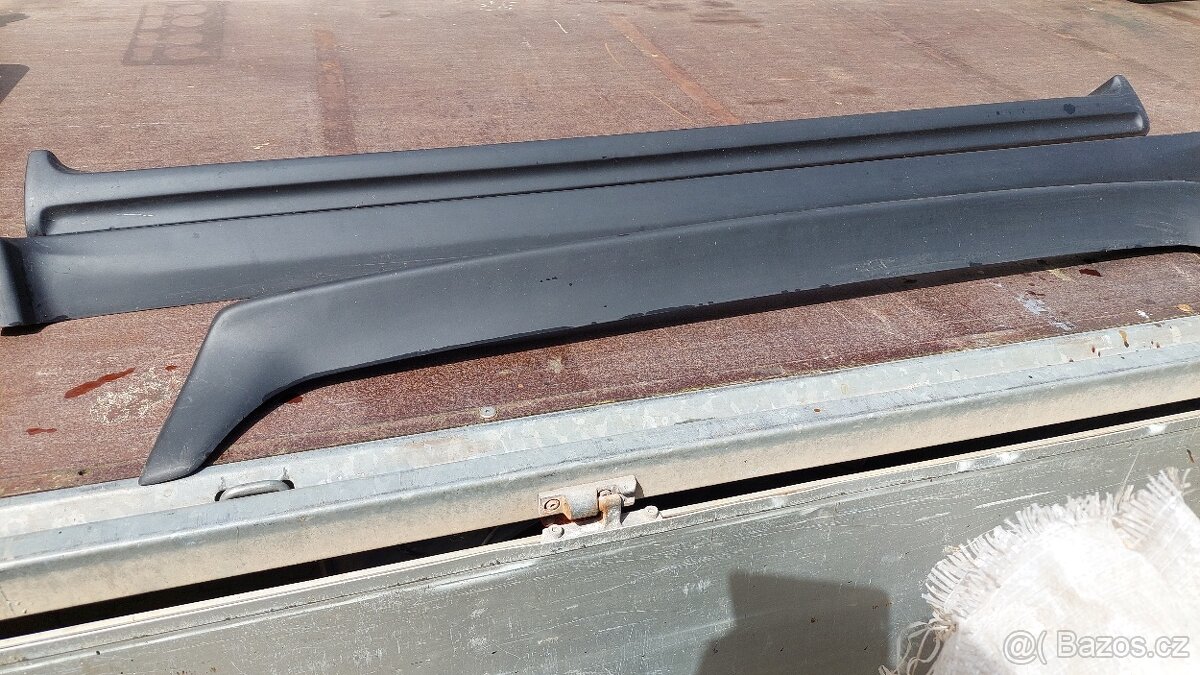 PRAHY, ZADNÍ KŘÍDLO - 6