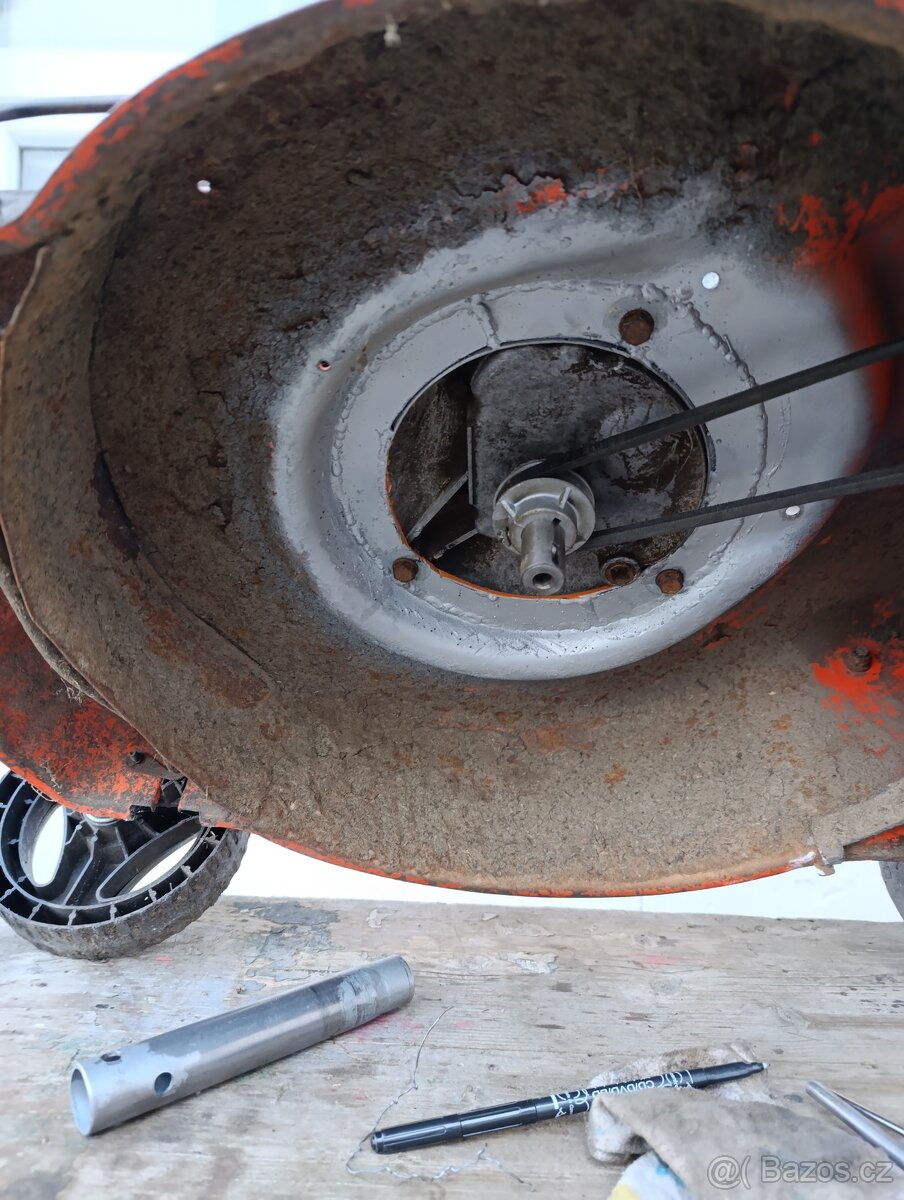 Sekačka s pojezdem - 6