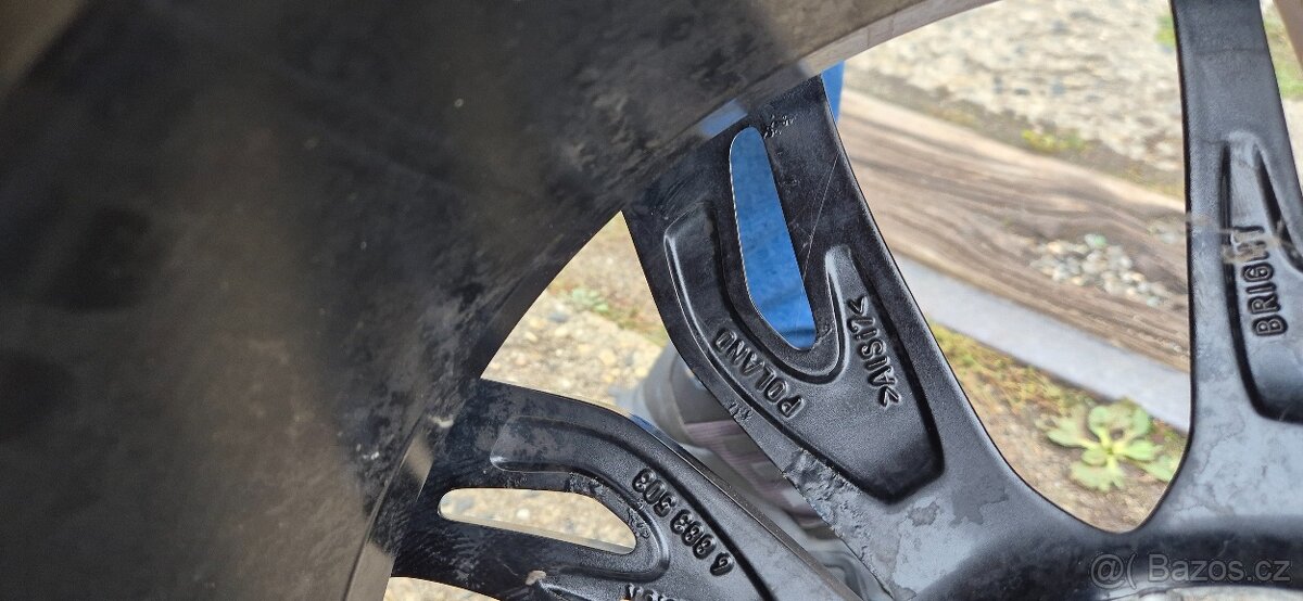 BMW X1 F48 / X2 F39 originální zimní sada R18 Bridgestone 22 - 6