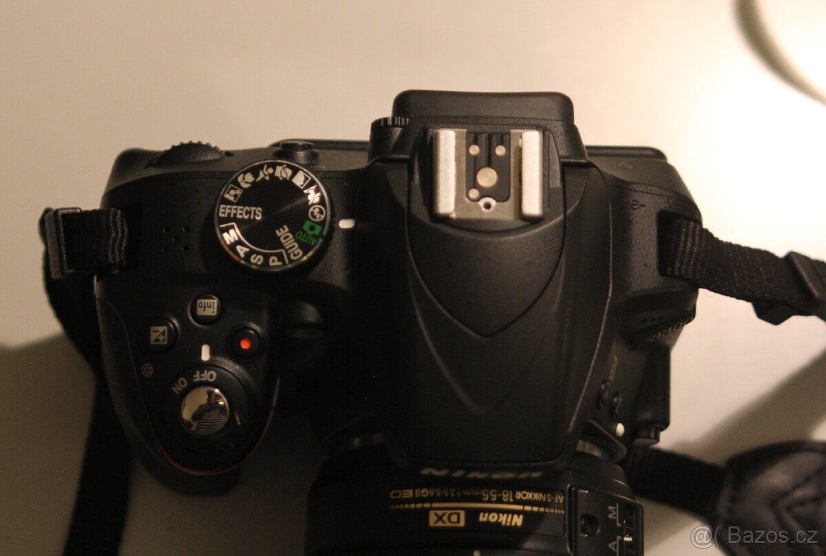 Zrcadlovka Nikon D3300 - 6