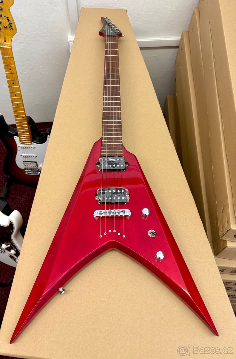 Elektrická kytara Flying Fokus trd - 6