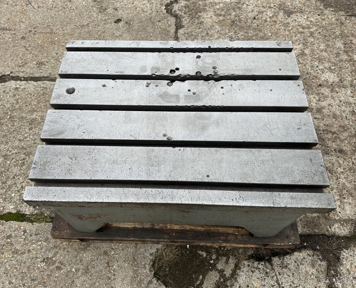 Kostka upínací Vb 8 s T-drážkami - 6