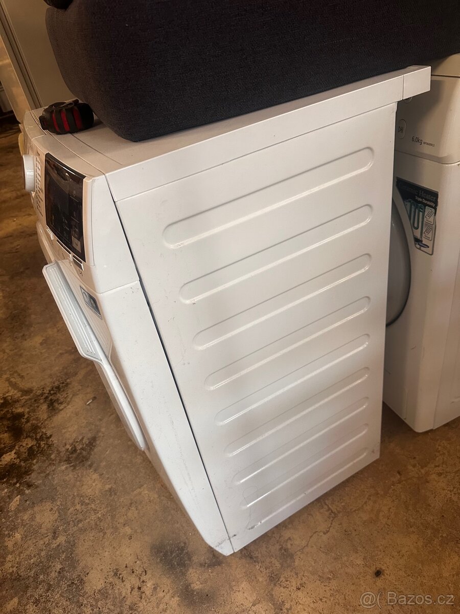 Pracka se sušičkou AEG 7/4 - 6