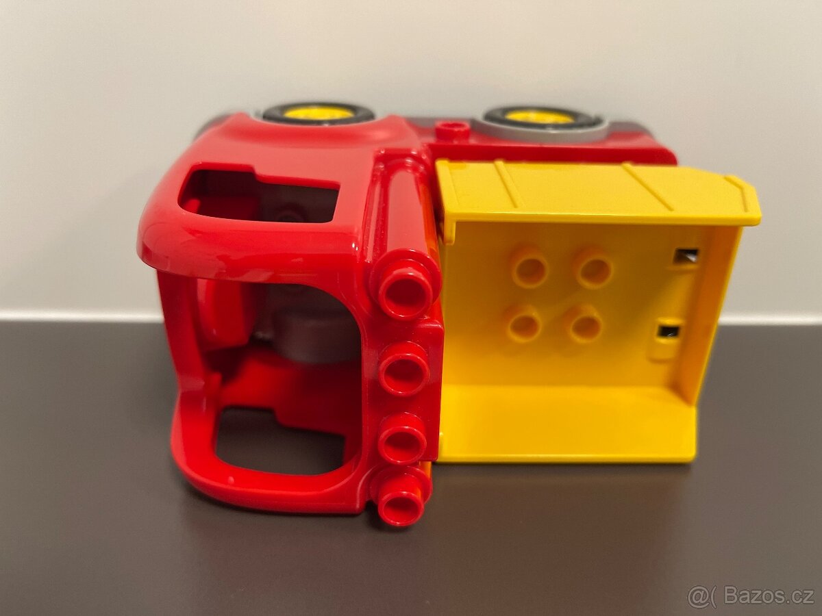 Lego Duplo červené auto - 6