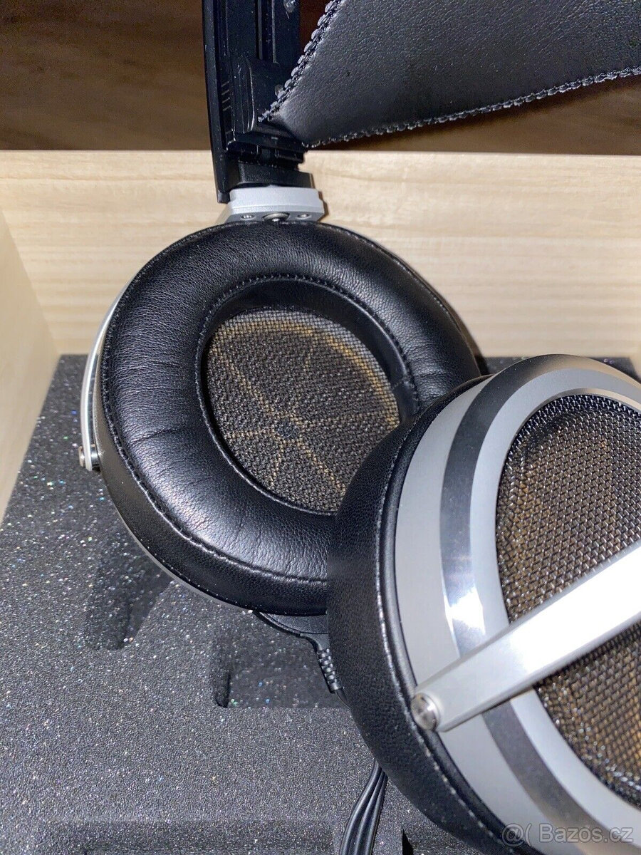 STAX SR-009S ELEKTROSTATICKÁ REFERENČNÍ SLUCHÁTKA 009 s - 6