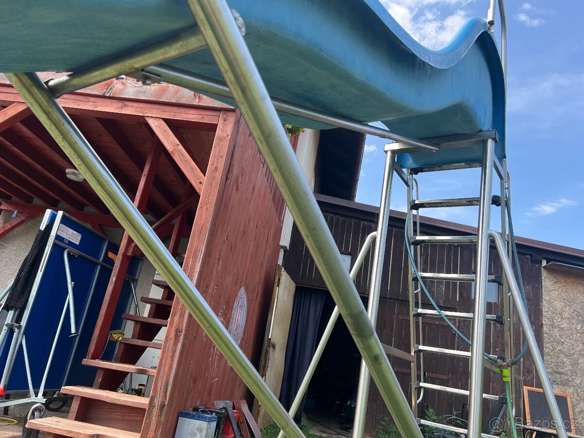 Skluzavka do bazénu - 6