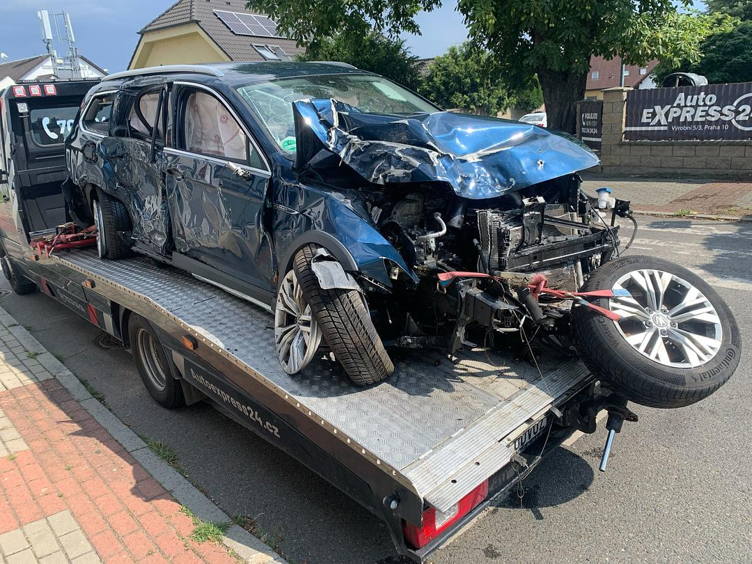 Vůz na náhradní díly VW Passat B8 FL kombi 2022 DTUA UEL LP5 - 6