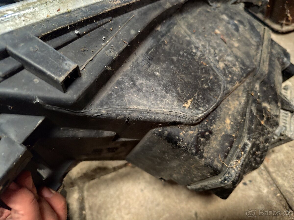 Přední světla XENONY - Škoda Octavia I - 6