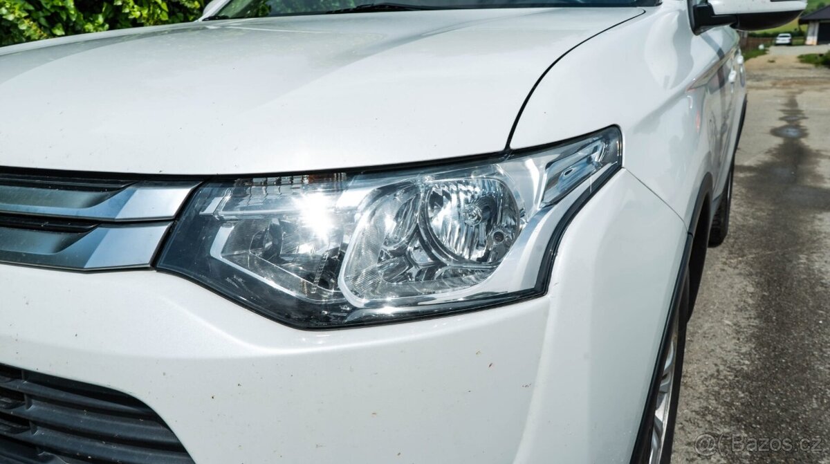 Mitsubishi Outlander 2.2 DI-D Instyle A/T - 6