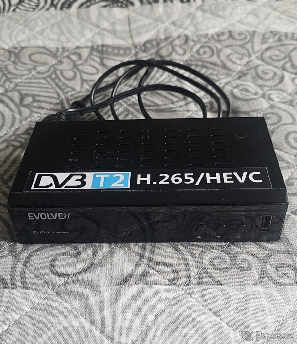 Televizory Panasonic plus dva set-top boxy - 6