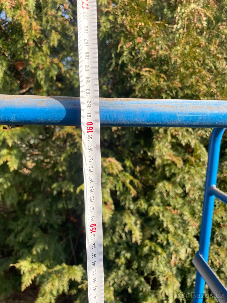 Pojízdný regál - 6