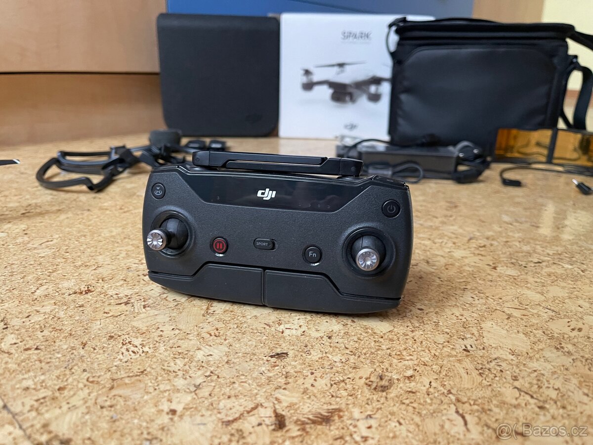 DJI Spark – Fly More Combo - 6