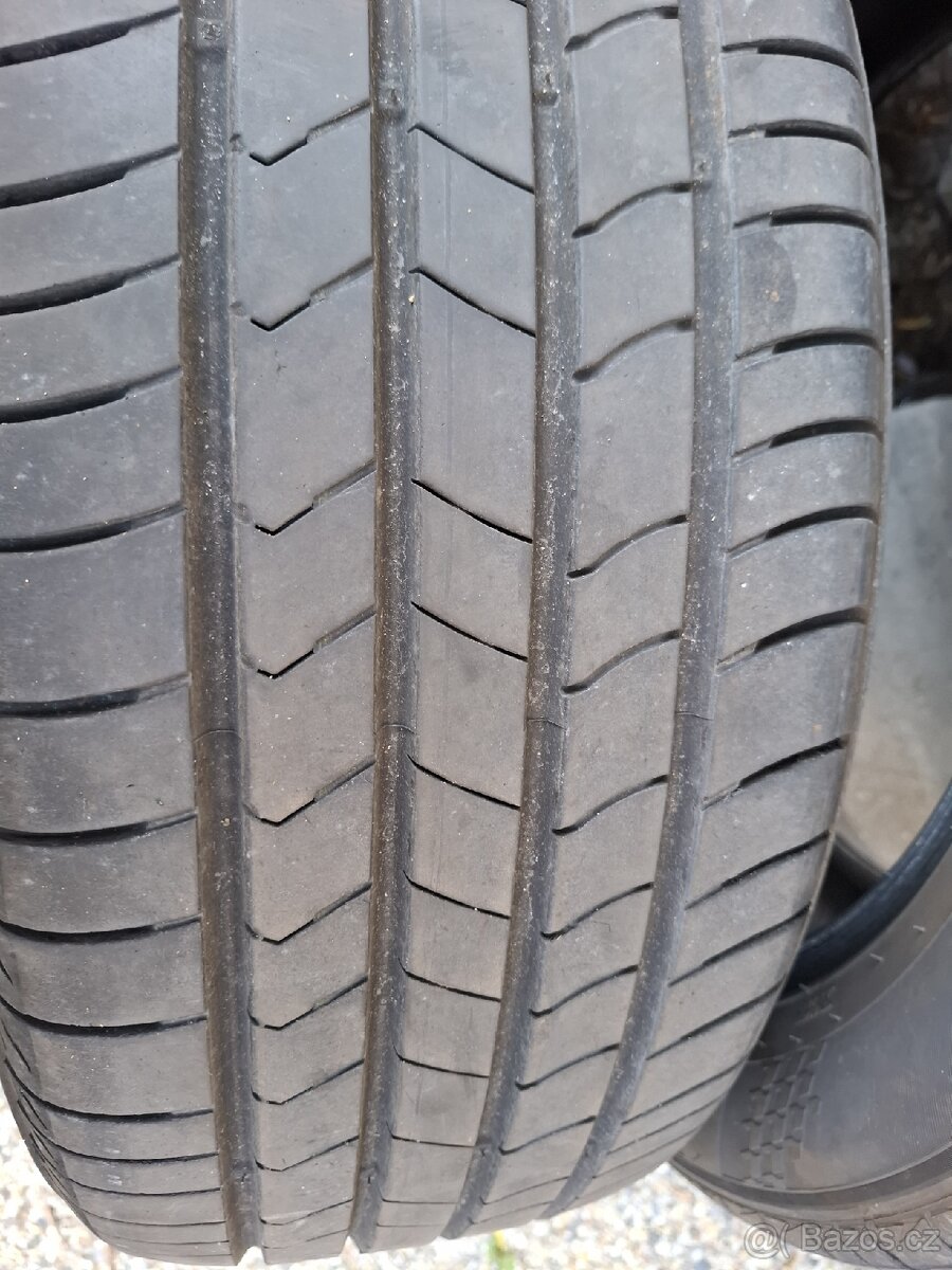 Sada letních pneumatik 215/55 R18 - 6