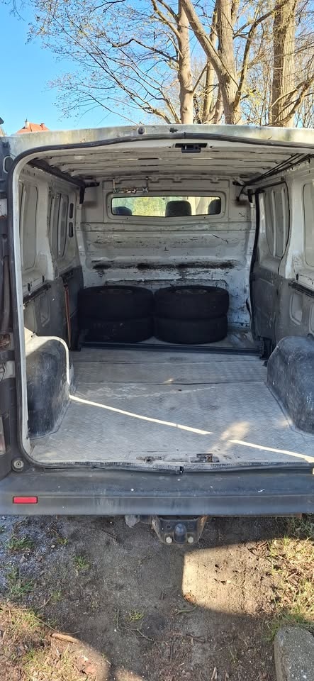 Renault Trafic 2007 - 6