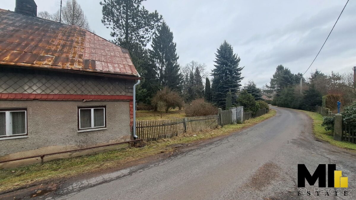Prodej rodinného domu 435 m2 na pozemku o velikosti 1 790 m2 - 6