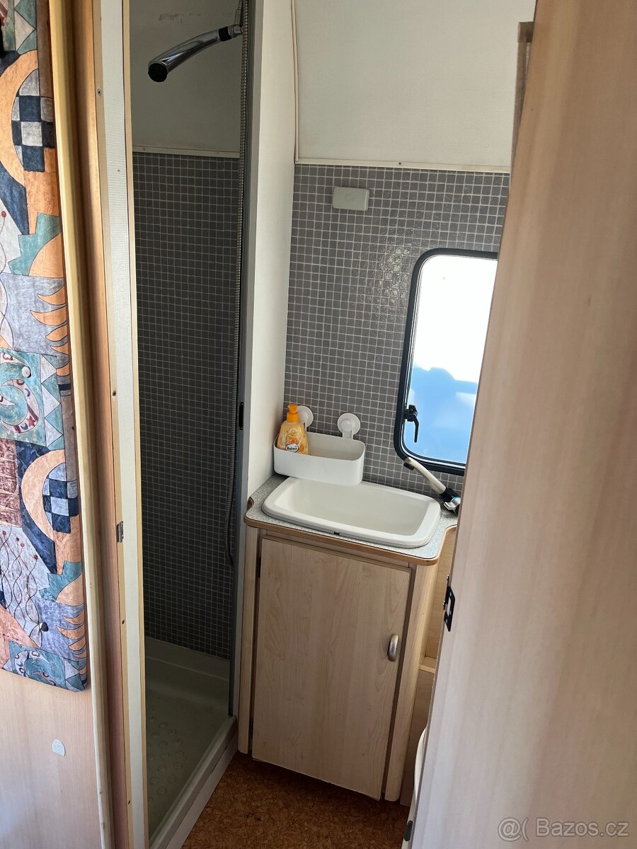 Prodám obytný automobil Fiat Ducato - soběstačný, palandy - 6