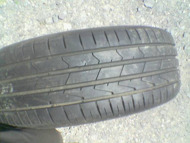 Prodej starších různých značek pneu. o rozměru 205-55-16. - 6