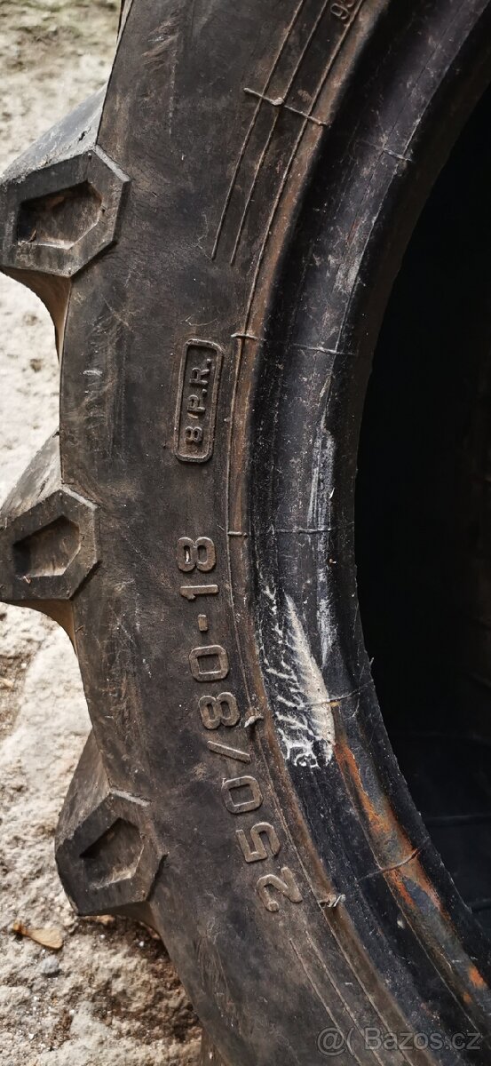 Pneu Pirelli 250/80 r18 8pr - 6