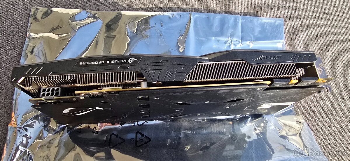 ASUS ROG Strix GeForce GTX 1070, 8G, GAMING - 6