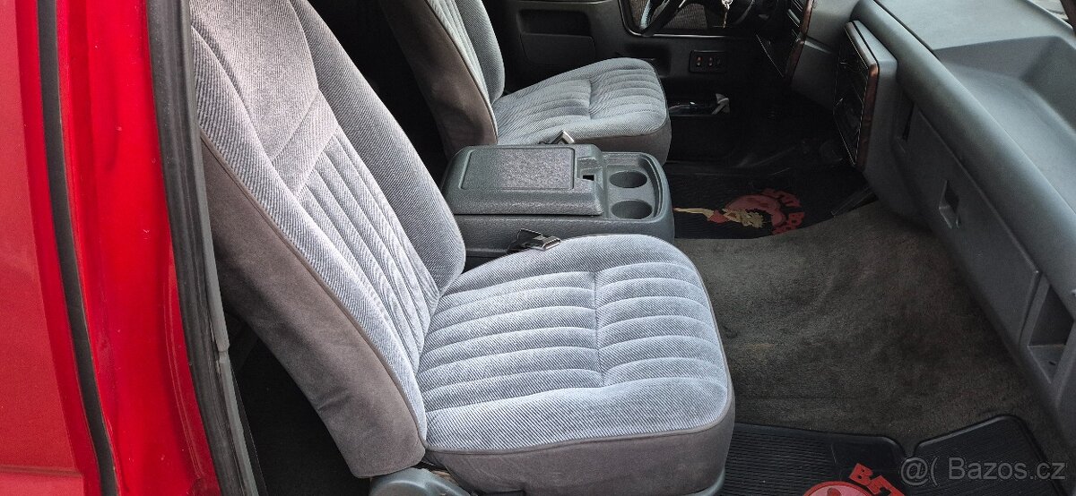 Ford F-250 V8 automat - 6