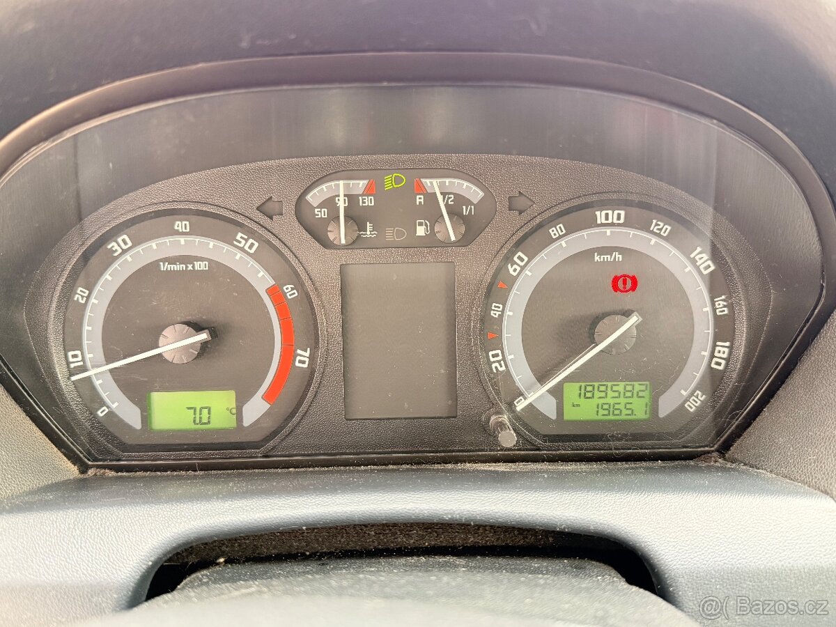 Škoda Fabia 1.4 MPI - 6