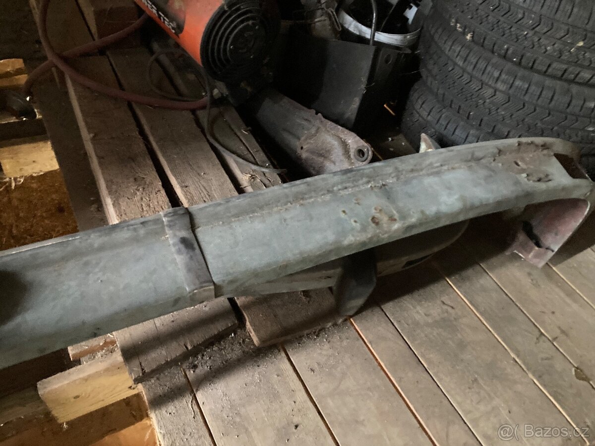 Přední nárazníky Škoda 100 110 120 - 6