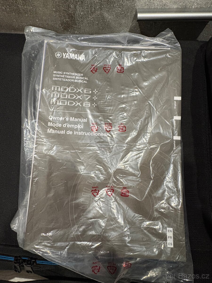Predám klávesy Yamaha MODX6+ aj s puzdom - 6