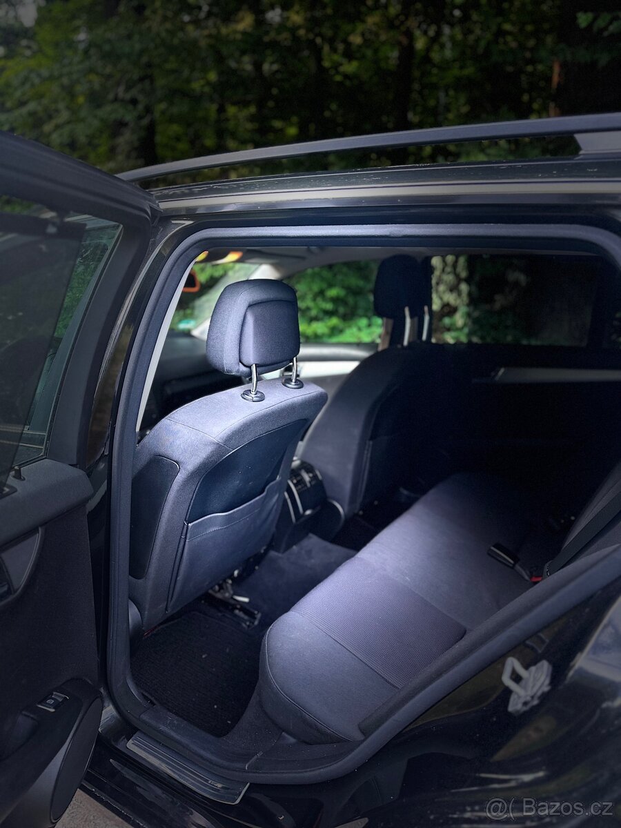 Mercedes w204 c220 - 6