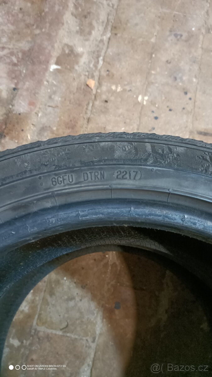 Zimní pneumatiky 235/45r18 - 6