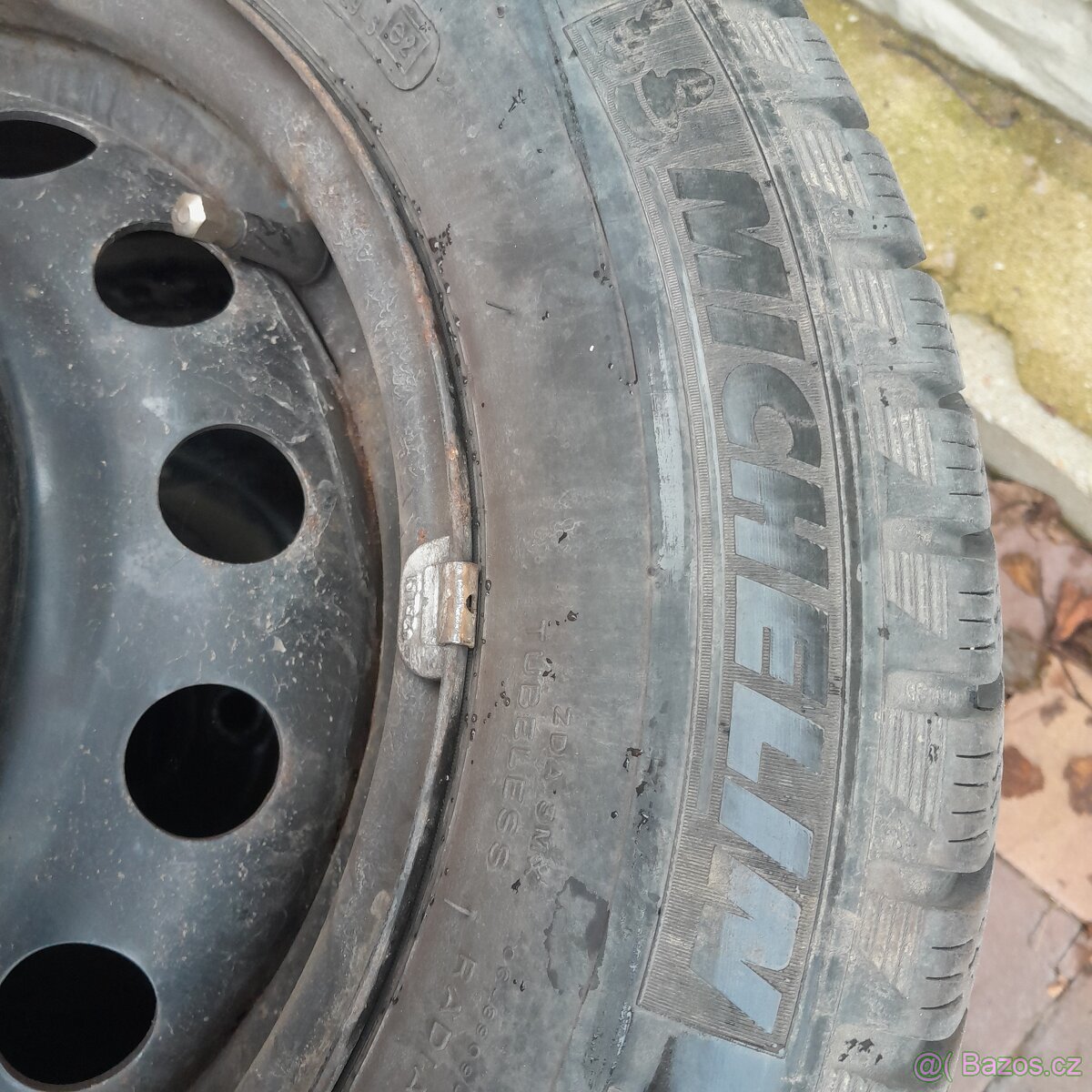 Plechové disky + zimni pneu Hyundai i 20 14" - 6