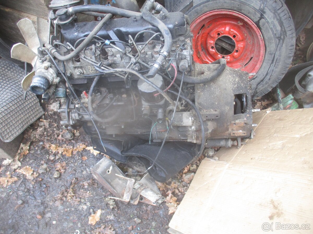 motor a další díly Aro - 6