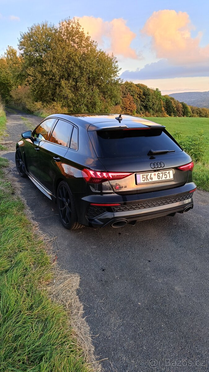 Audi RS3 8Y Karbon keramické brzdy - 6