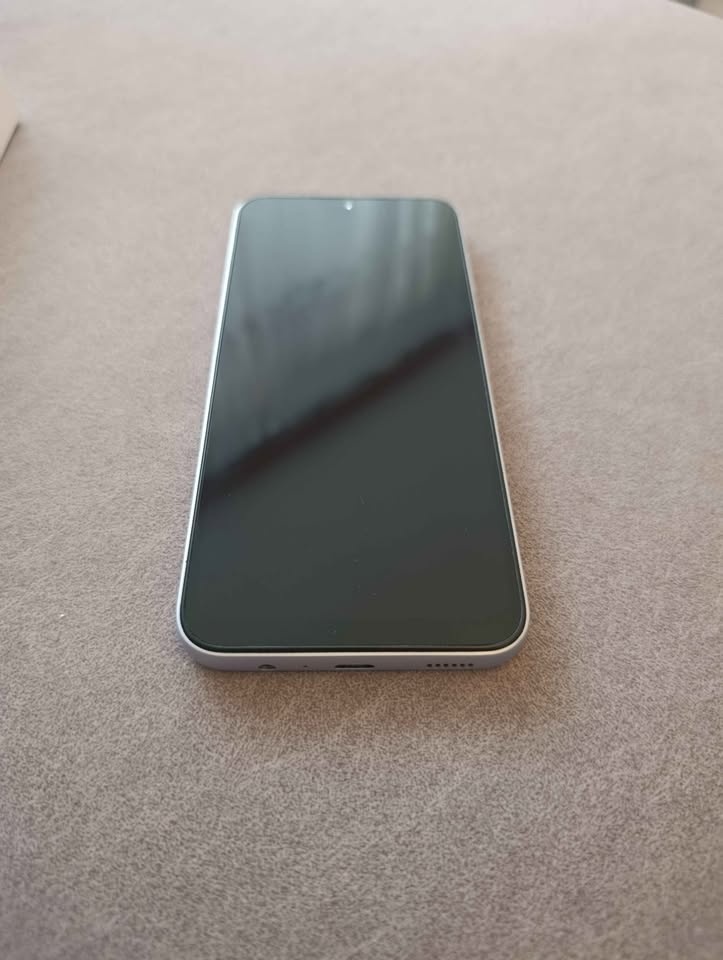 Samsung Galaxy A14 silver (4GB / 64GB ) - 6