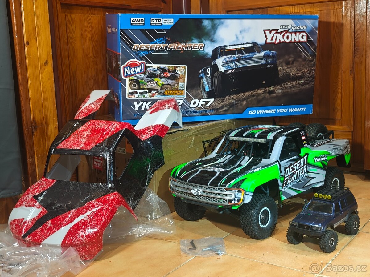 TRAXXAS UDR 1/7 SCALE RC - 6