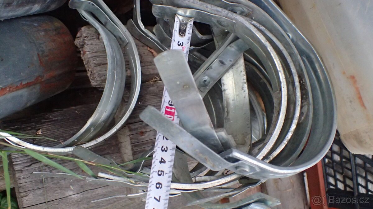 Okapové háky, kolena na svody - 6