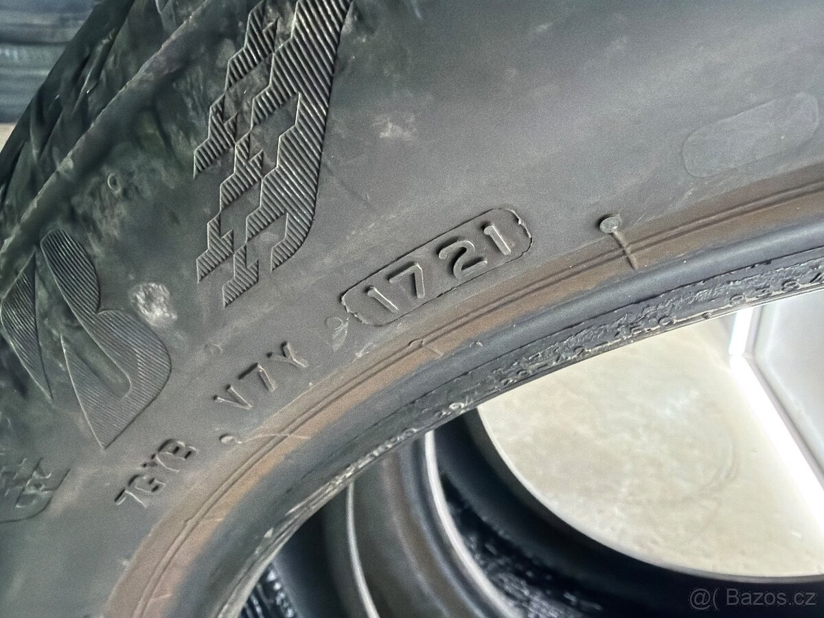 Letni pneu 235/50/20 - 6