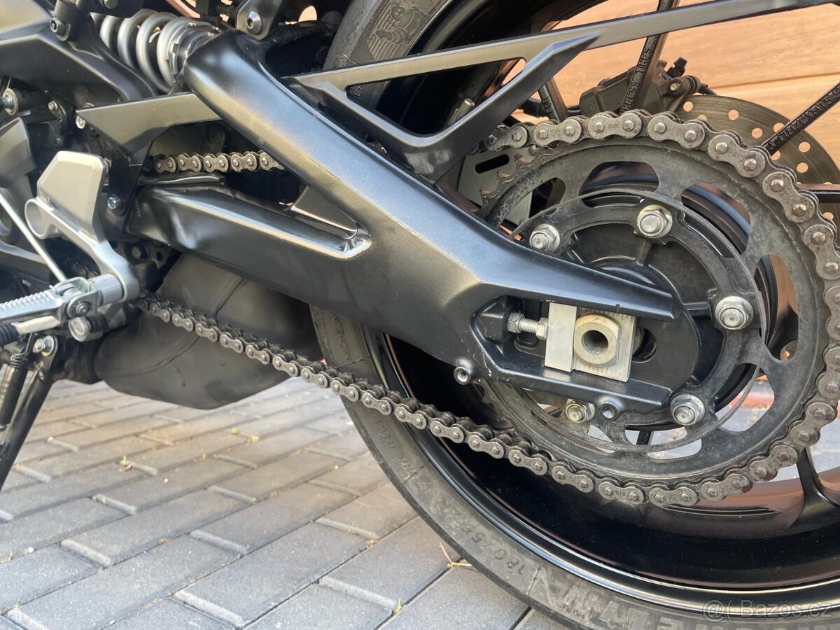 Yamaha XSR 900 2018 - 6