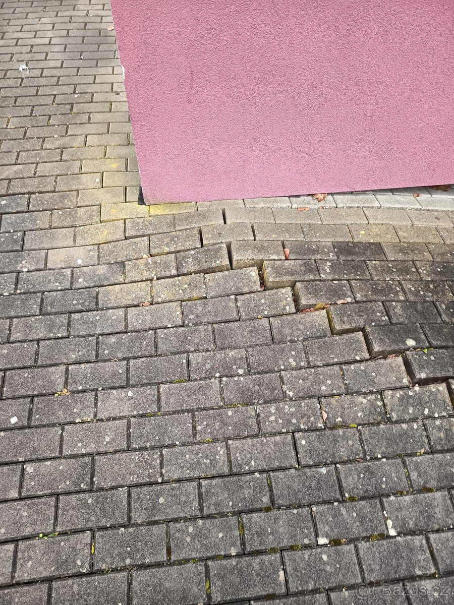 Hledám zaměstnání - 6