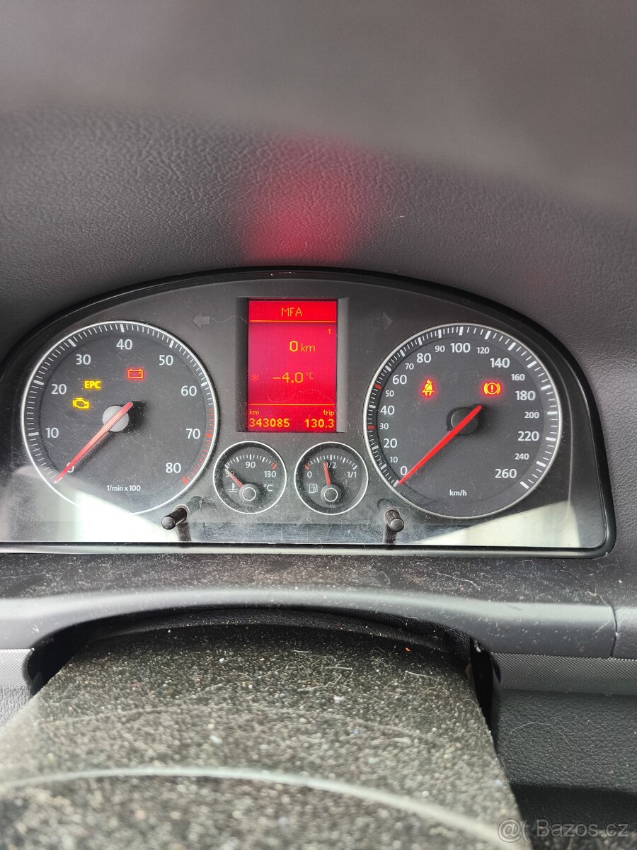 Volkswagen Touran - 6