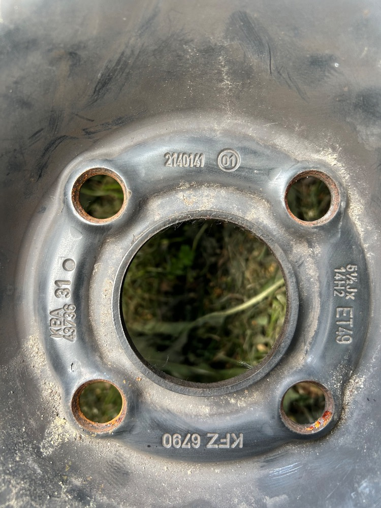 SADA LETNÍCH PNEU - 6