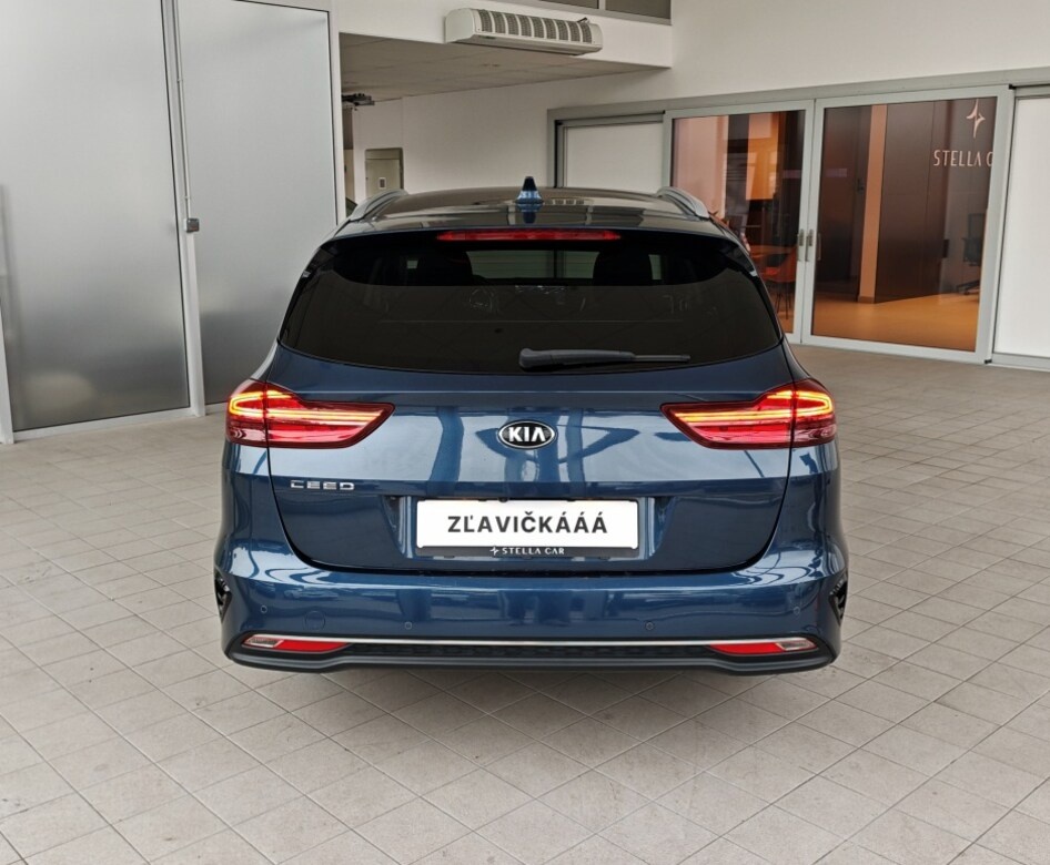Kia Ceed SW 1.6 CRDi 100KW MHEV Gold A/T - 6