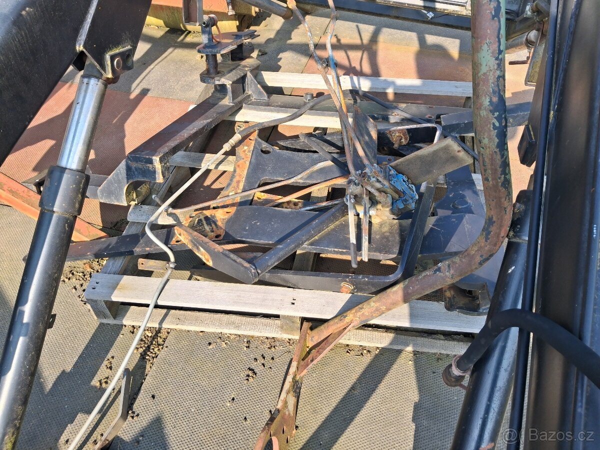 čelní nakladač Zetor - 6