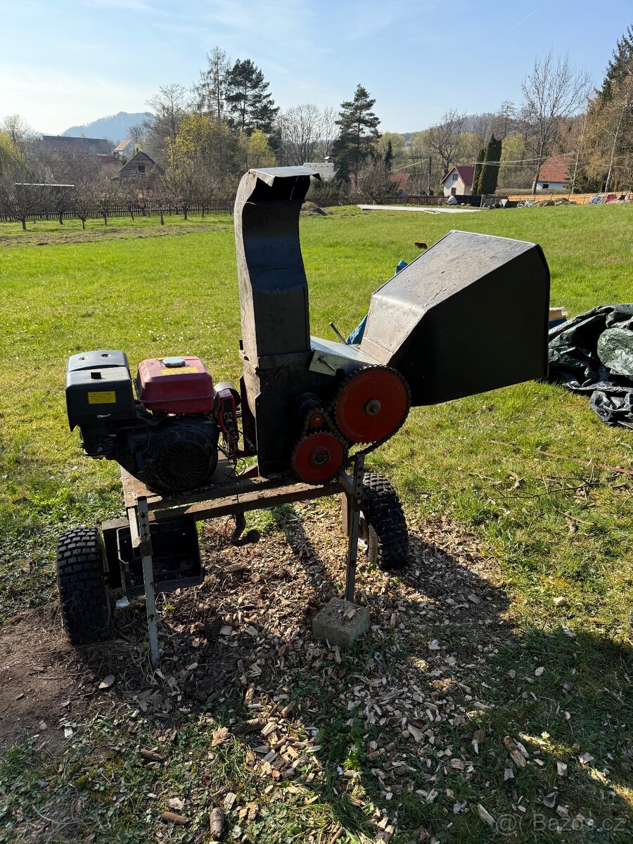 Prodám drtičku na větve - 6