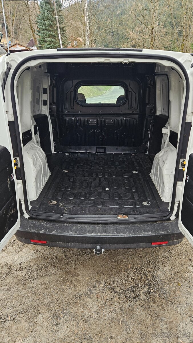 Fiat Doblo 1.3 jtd - 6