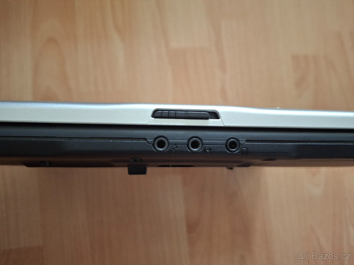 NTB Fujitsu Siemens - 6