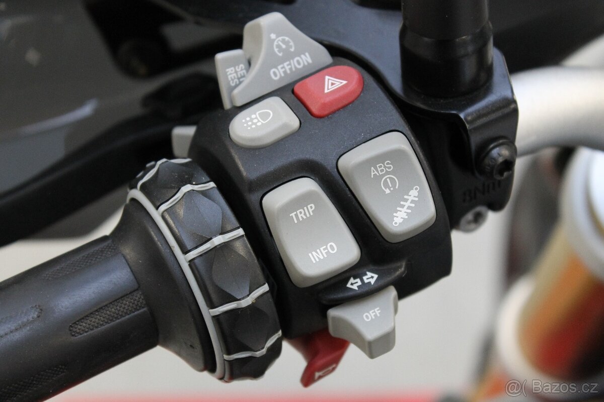 BMW R1200R LC / 2016 / 21 tis. km - 6