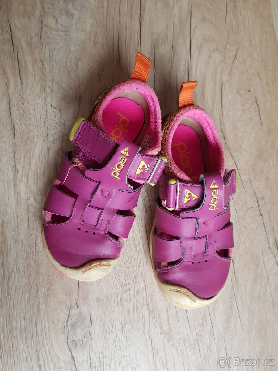 Dívčí barefoot sandálky vel. 25, zn. Plae - 6
