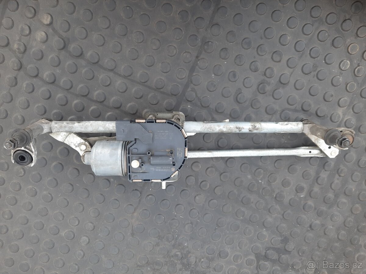 Motorek stěračů s táhlama touran - 6