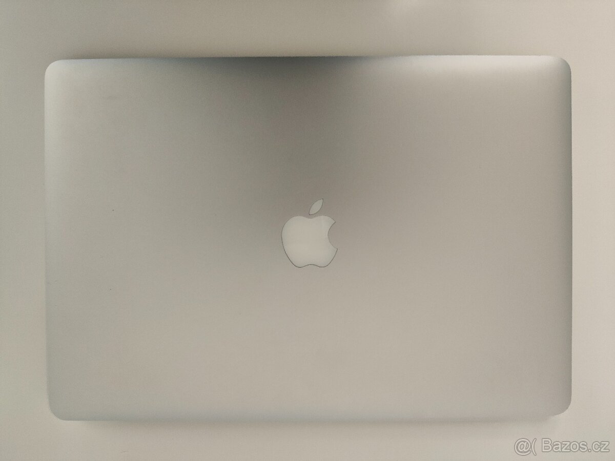 MacBook Pro 15 2014 | i7 • 8GB • 256GB - 6
