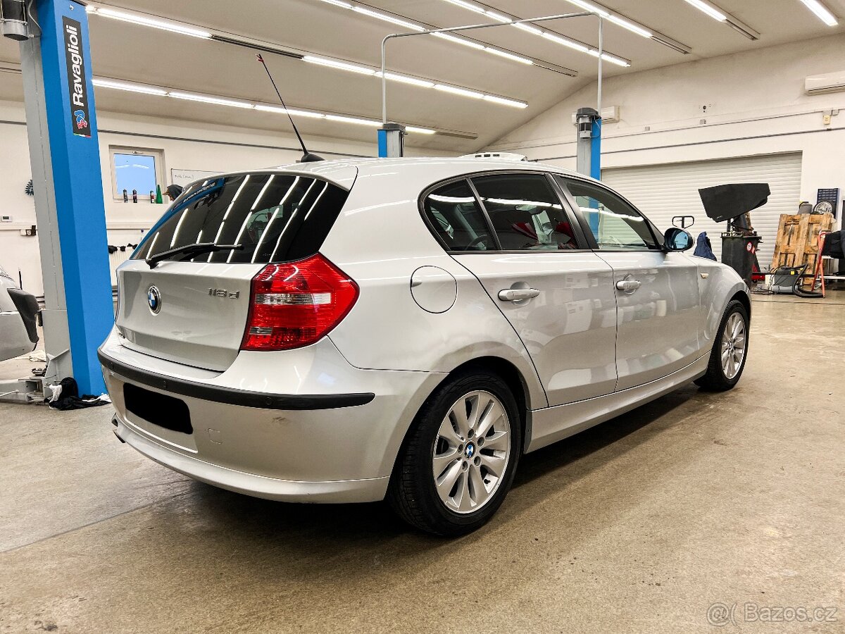 BMW Řada 1 118D 105kW - 6